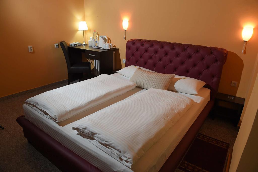 Apartment Inn Rooms Novi Sad Rom bilde