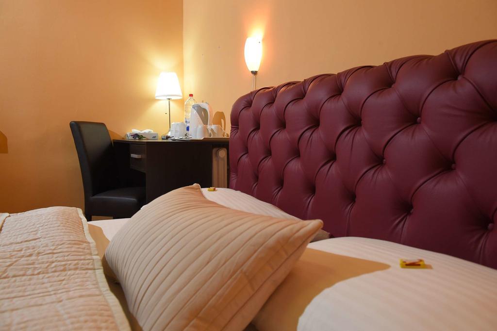 Apartment Inn Rooms Novi Sad Rom bilde